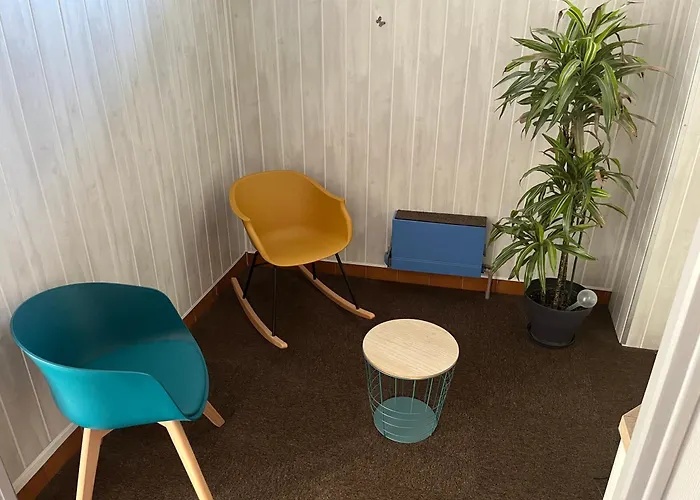 Hotel Le Lyon Vert Commentry